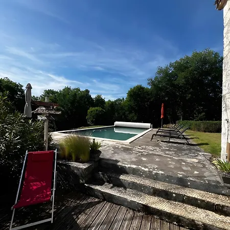 Maison De La Boissiere Ferienhaus *