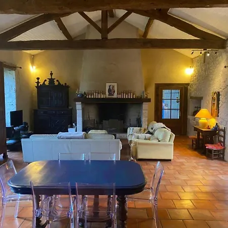 Maison De La Boissiere Ferienhaus